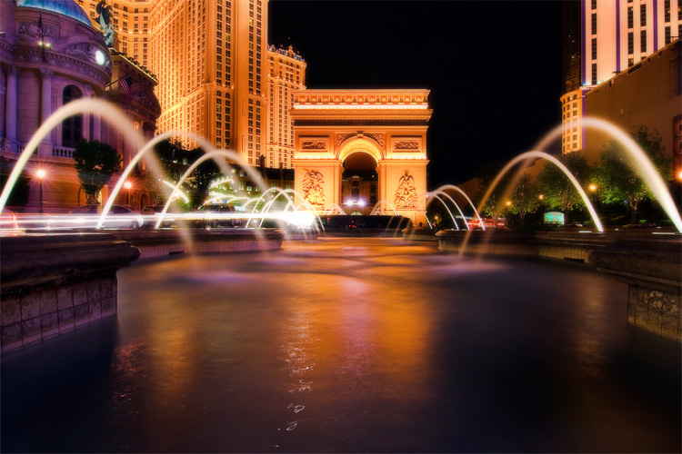 vegas fountains 2