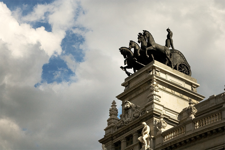 horse and clouds