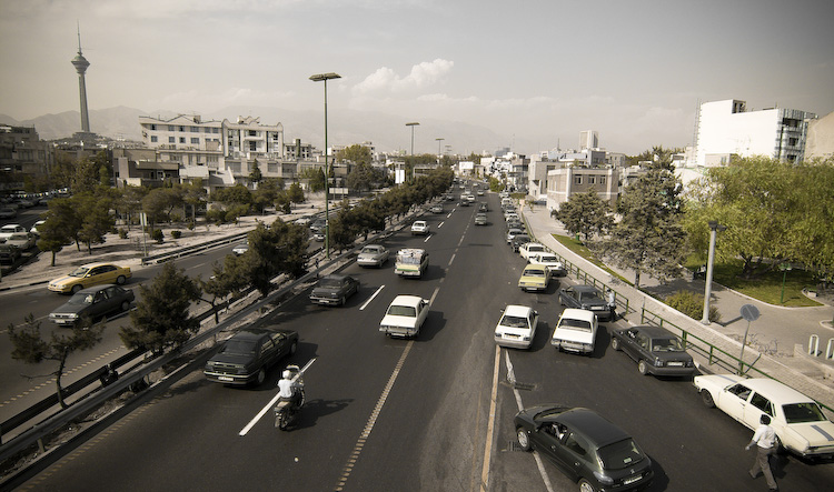 wide city