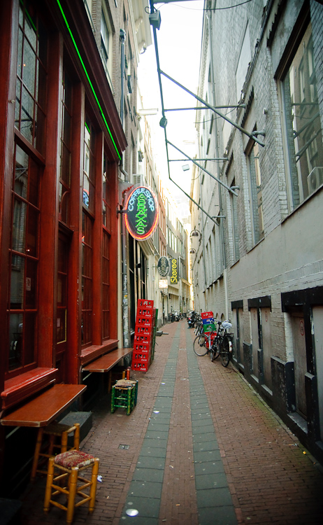 amsterdam alley 3