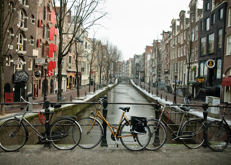 amsterdam bicycles